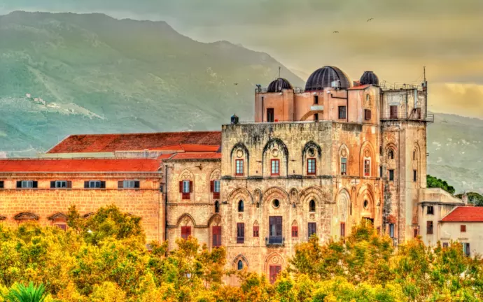 <img alt="" src="/user/pages/03.tours/palermo/maxw-6904.jpg?alt" />